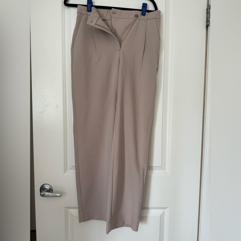 Abercrombie & Fitch Tan Pants